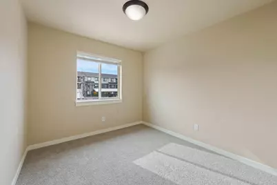 20751 NE Boulderfield Avenue, Bend, OR 97701 - Photo 20