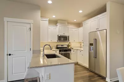 20751 NE Boulderfield Avenue, Bend, OR 97701 - Photo 6