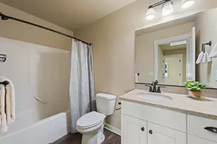 20751 NE Boulderfield Ave, Bend, OR 97701 - Photo 18