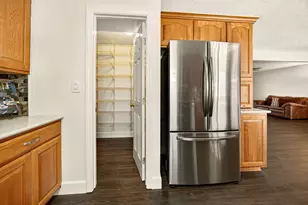 1977 Fairlane Dr, Medford, OR 97501 - Photo 14