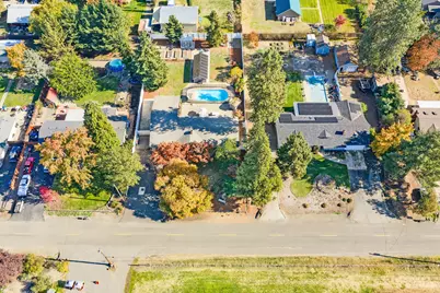 1977 Fairlane Drive, Medford, OR 97501 - Photo 50