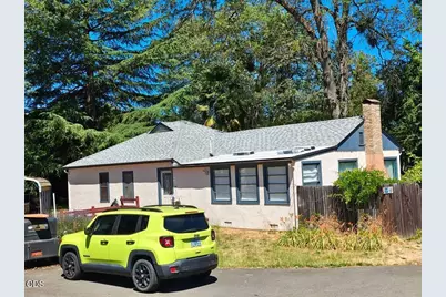1213 E Park Street, Grants Pass, OR 97527 - Photo 1