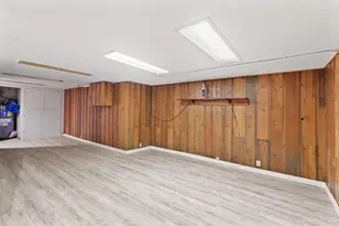 1213 E Park St, Grants Pass, OR 97527 - Photo 12