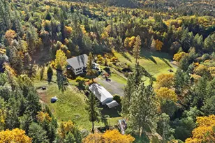 827 Summit Loop, Grants Pass, OR 97527 - Photo 50