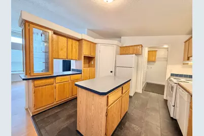 310 Jefferson Street, Klamath Falls, OR 97601 - Photo 8