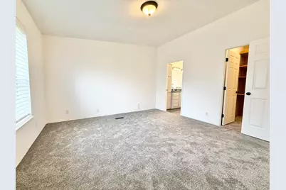 310 Jefferson Street, Klamath Falls, OR 97601 - Photo 12