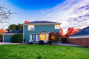 3487 Greystone Ct, Medford, OR 97504 - Photo 2