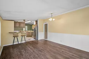 15990 Falcon Ln, La Pine, OR 97739 - Photo 12