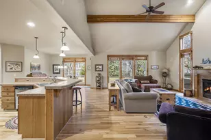 60798 Goldenwood Loop, Bend, OR 97702 - Photo 4