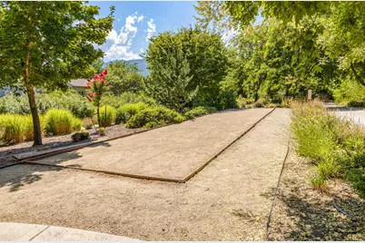 920 Mountain Meadows Circle, Ashland, OR 97520 - Photo 42