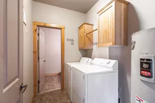 16410 Heath Dr, La Pine, OR 97739 - Photo 14