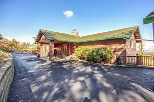 2070 Skyview Dr, Medford, OR 97501 - Photo 24