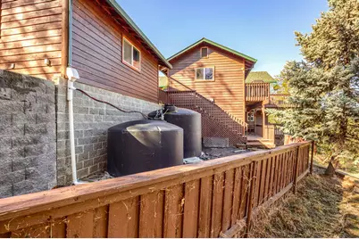 2070 Skyview Drive, Medford, OR 97501 - Photo 26