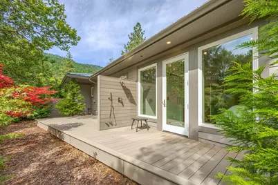 1988 Old Siskiyou Highway, Ashland, OR 97520 - Photo 46