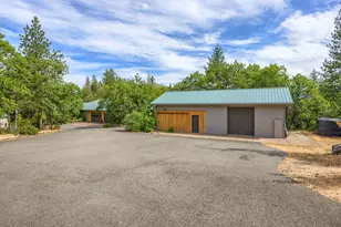 1988 Old Siskiyou Hwy, Ashland, OR 97520 - Photo 58