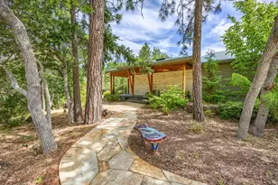 1988 Old Siskiyou Hwy, Ashland, OR 97520 - Photo 46