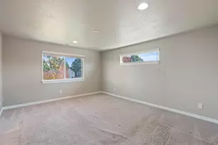 20376 SE Lois Way, Bend, OR 97702 - Photo 26