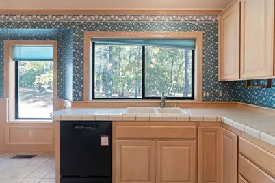 7118 Redthorne Road, Rogue River, OR 97537 - Photo 12