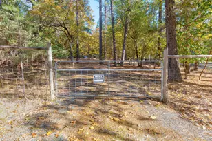 7118 Redthorne Rd, Rogue River, OR 97537 - Photo 58