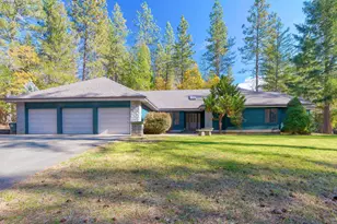 7118 Redthorne Rd, Rogue River, OR 97537 - Photo 2