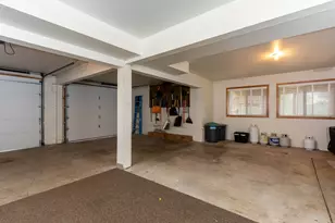 18616 Diamond Peak Dr, Crescent Lake, OR 97733 - Photo 36