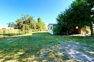 7992 Elliott Rd, Klamath Falls, OR 97603 - Photo 4