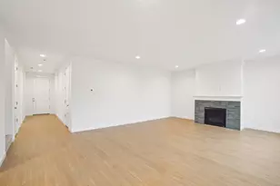 160 Valemont Dr, Eagle Point, OR 97524 - Photo 8