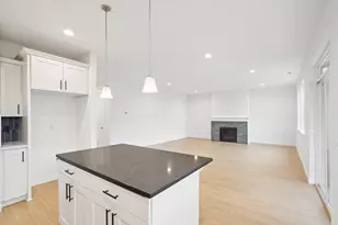 160 Valemont Dr, Eagle Point, OR 97524 - Photo 16