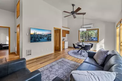 69388 Tollgate, Sisters, OR 97759 - Photo 6