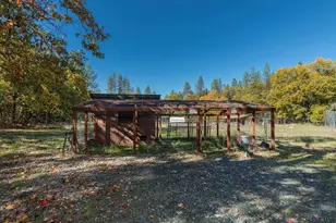 4027 Azalea Dr, Grants Pass, OR 97526 - Photo 50