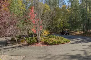 4027 Azalea Dr, Grants Pass, OR 97526 - Photo 48