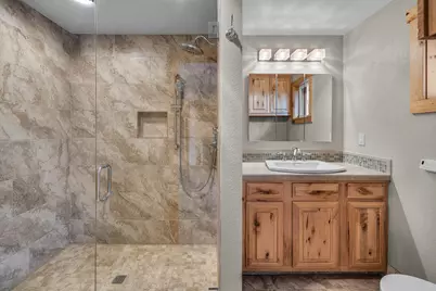 5203 NW Greenwood Avenue, Redmond, OR 97756 - Photo 20