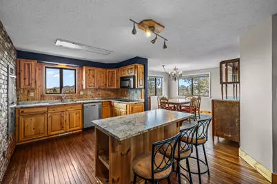 5203 NW Greenwood Avenue, Redmond, OR 97756 - Photo 8