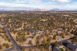 5203 NW Greenwood Ave, Redmond, OR 97756 - Photo 40