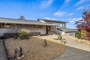 5203 NW Greenwood Ave, Redmond, OR 97756 - Photo 44