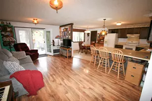 61207 Mokas Ct, Bly, OR 97622 - Photo 2