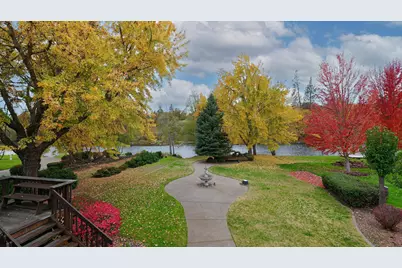78 Maple Drive, Shady Cove, OR 97539 - Photo 2