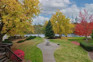 78 Maple Dr, Shady Cove, OR 97539 - Photo 2