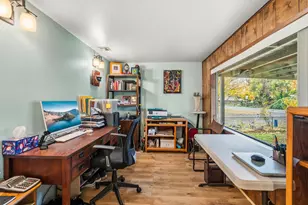 1294 Corona Ave, Medford, OR 97504 - Photo 16