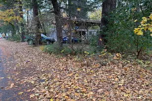 119 N Boundary Ave, Cave Junction, OR 97523 - Photo 4