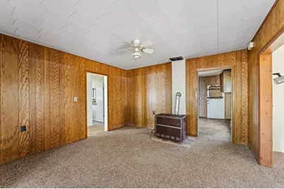 136 Hathaway Drive, Kerby, OR 97531 - Photo 6