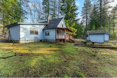 136 Hathaway Drive, Kerby, OR 97531 - Photo 1