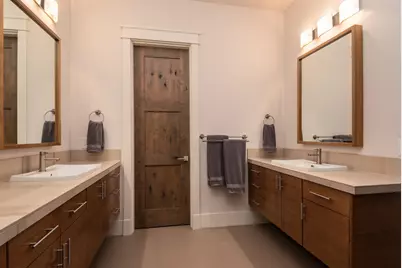 61358 Kindle Rock Loop, Bend, OR 97702 - Photo 16