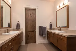 61358 Kindle Rock Loop, Bend, OR 97702 - Photo 16