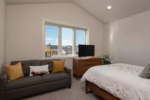 61358 Kindle Rock Loop, Bend, OR 97702 - Photo 24