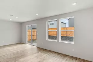 2633 Steadman Ave, Medford, OR 97501 - Photo 4