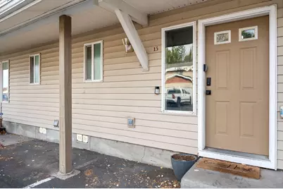 2610 SW 23rd Street #UNIT 15, Redmond, OR 97756 - Photo 2