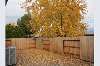 555 Freeman Road #209, Central Point, OR 97502 - Photo 10