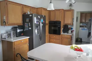 555 Freeman Rd, Central Point, OR 97502 - Photo 4