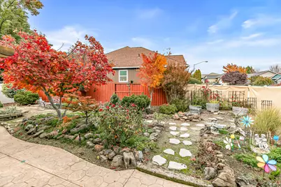 1023 Highlands Drive, Eagle Point, OR 97524 - Photo 28